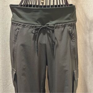 Athleta Chelsea Utility Cargo Joggers - Army Green (Size 8)